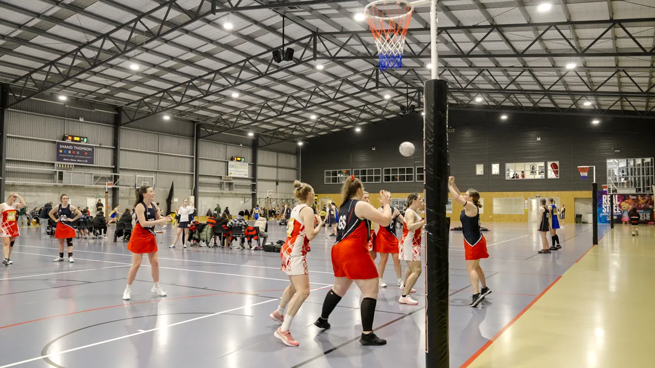 0624-Clutha-South-Otago-Netball-45