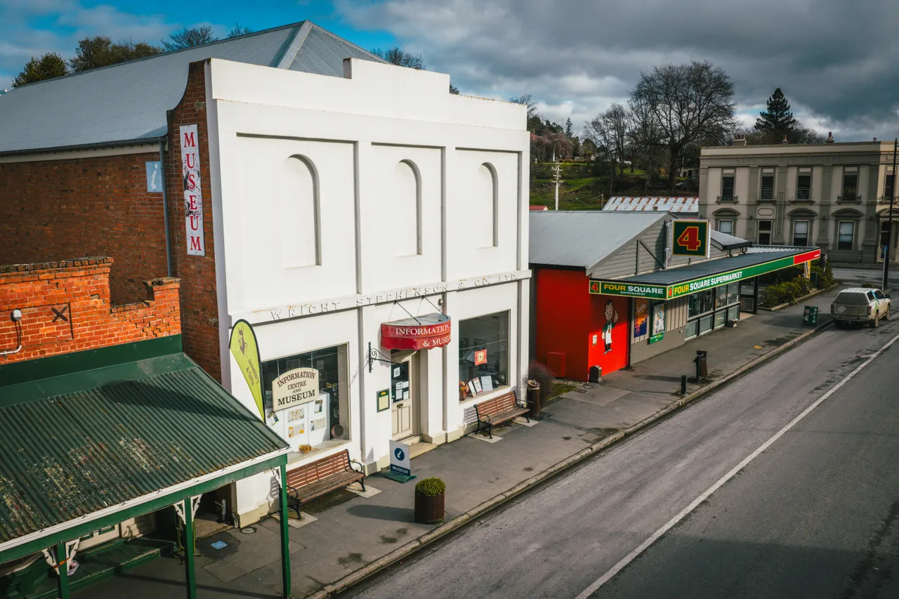 0825-Clutha-Lawrence-Musuem-052