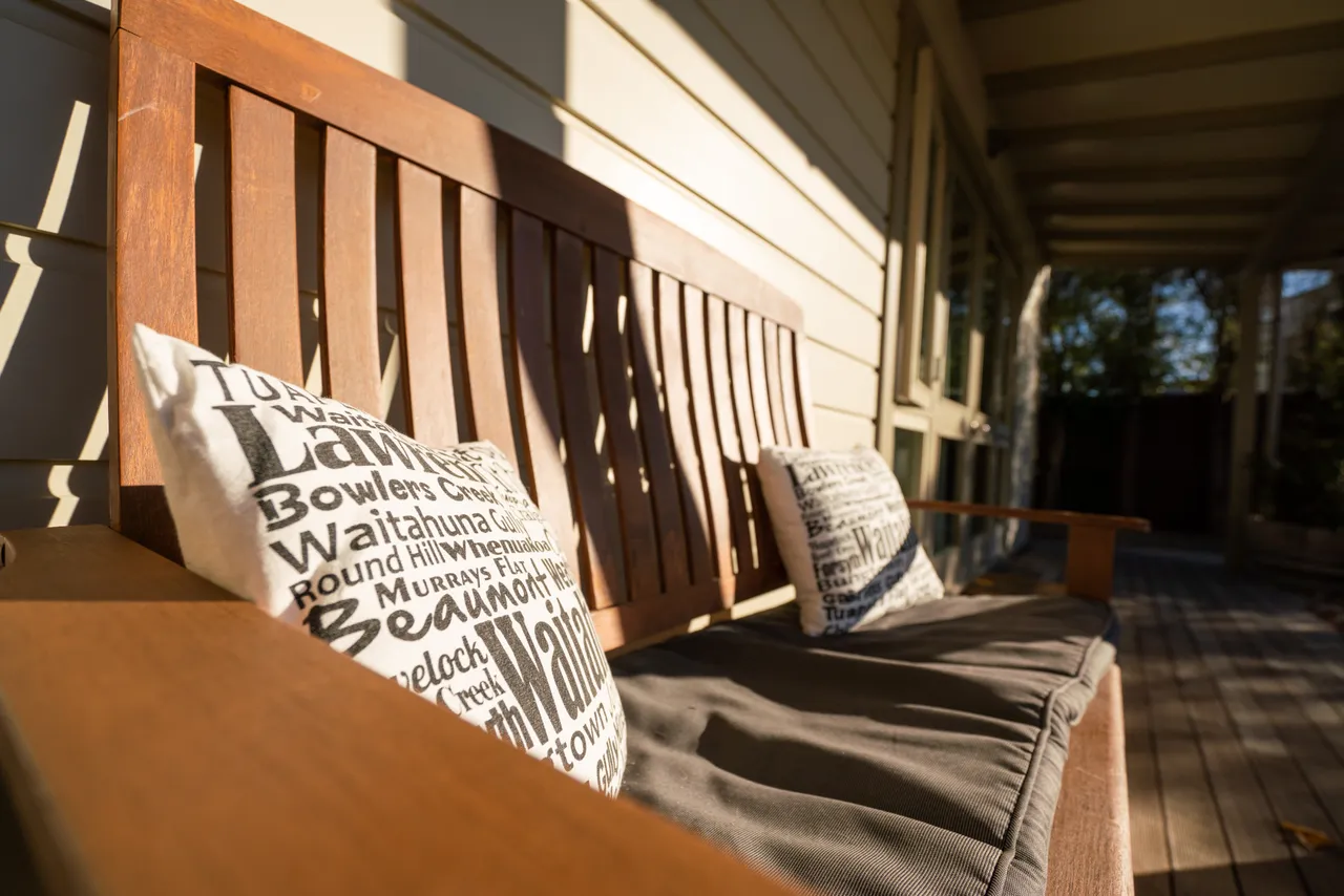 Cushions on seat 