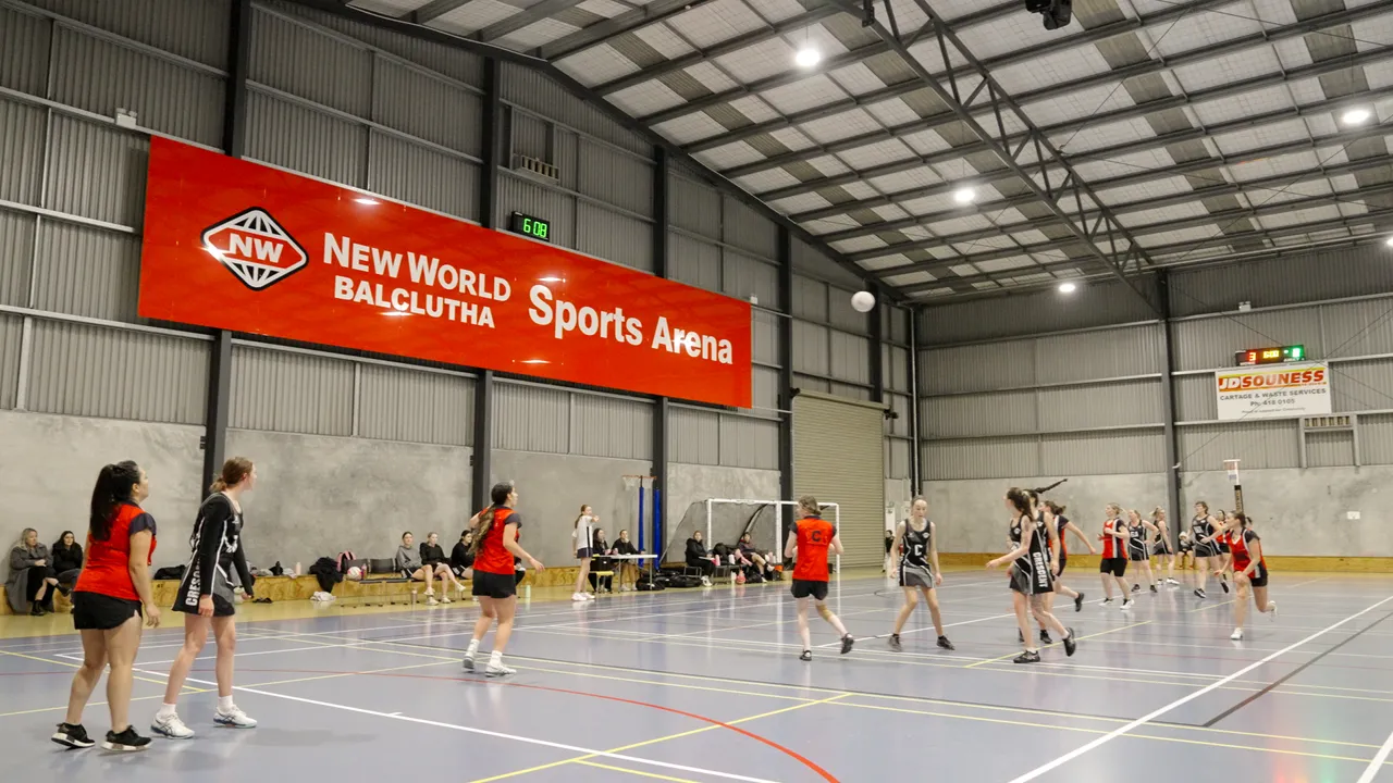 0624-Clutha-South-Otago-Netball-21