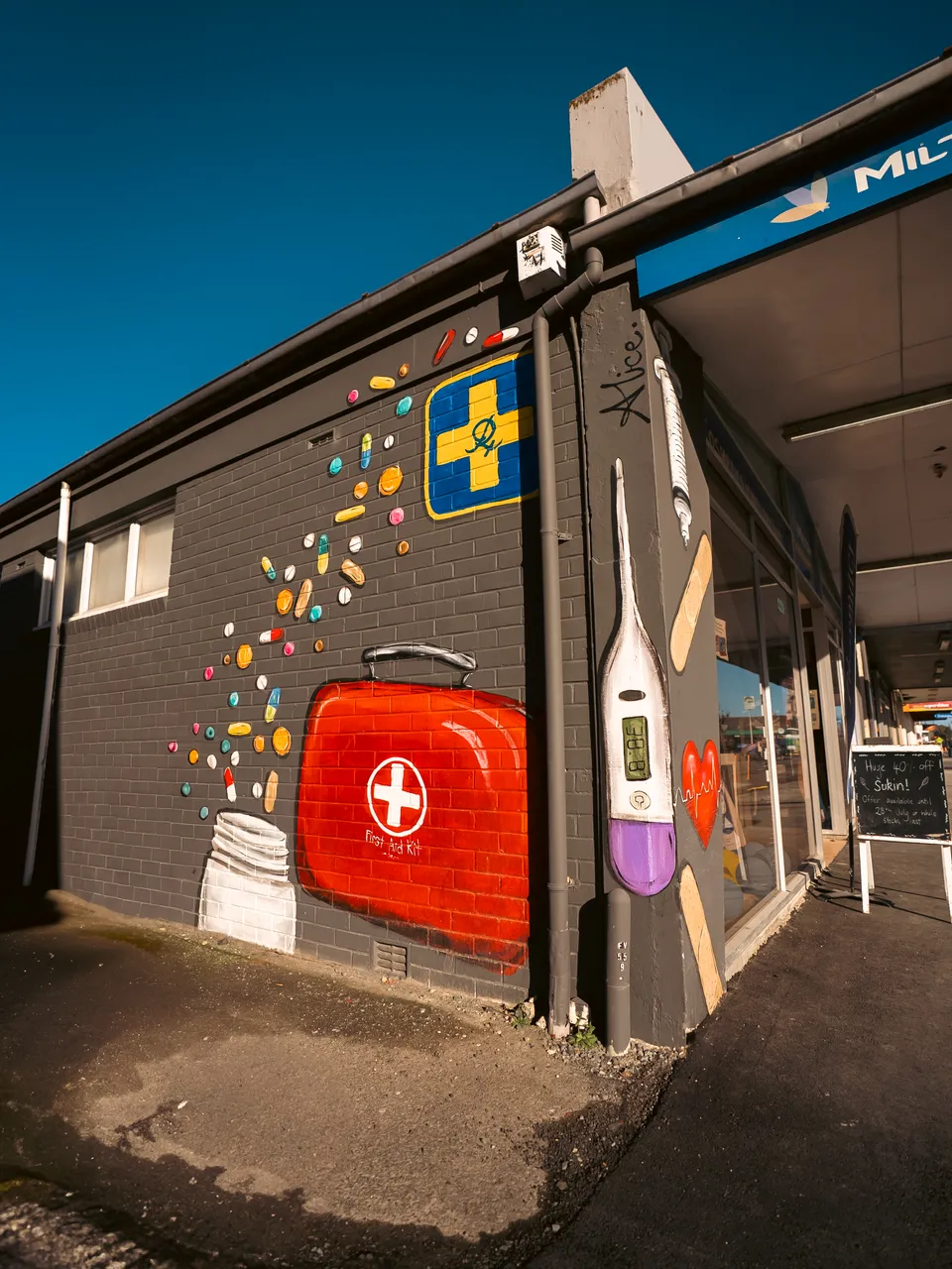 0825-Clutha-Alice-Murals-27