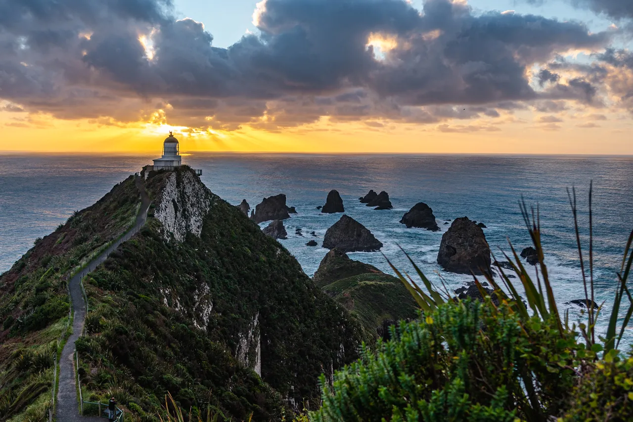 Nugget Point Lighthouse and sunset 