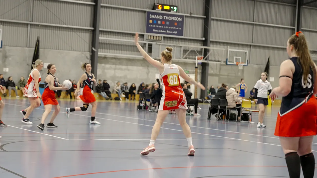 0624-Clutha-South-Otago-Netball-46
