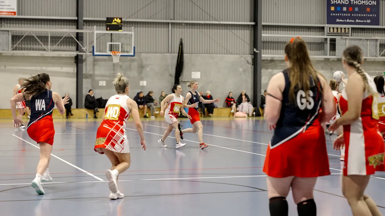 0624-Clutha-South-Otago-Netball-05