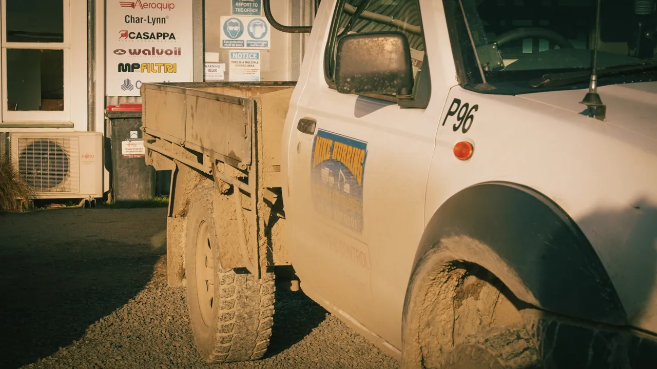 0825-Clutha-Mike-Hurring-22