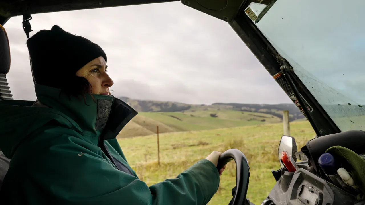 0624-Clutha-Sarahs-Farm-10
