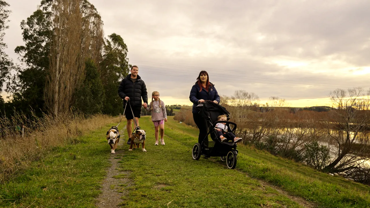 0624-Clutha-Balclutha-Family-Time-093
