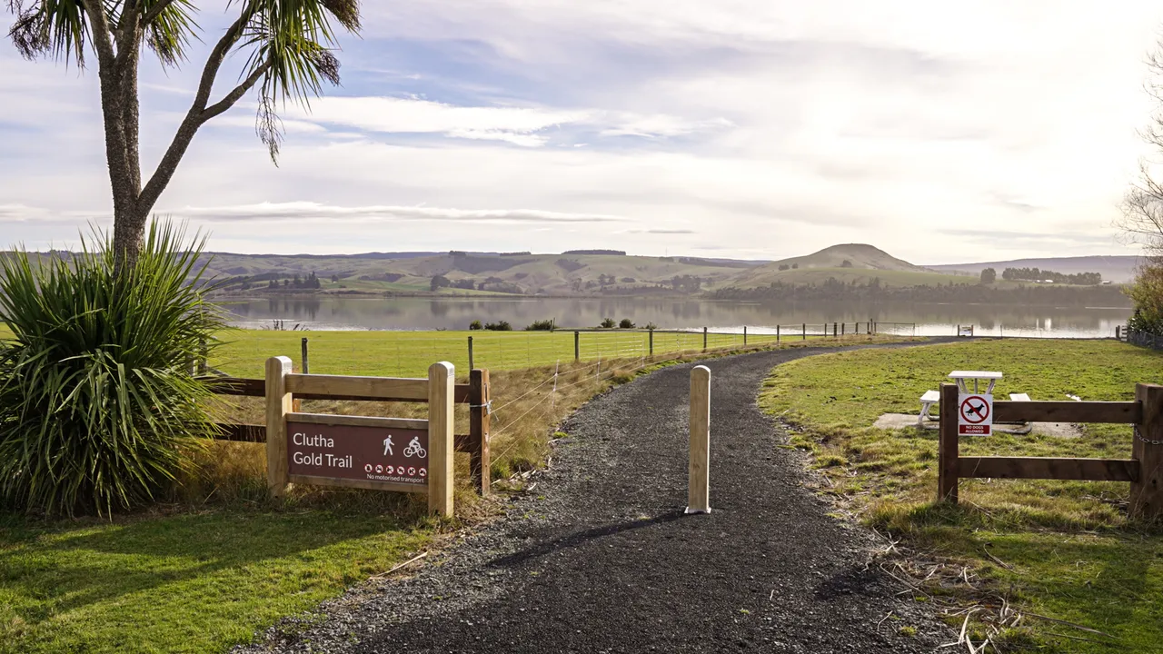 0624-Clutha-Bike-Trail-103