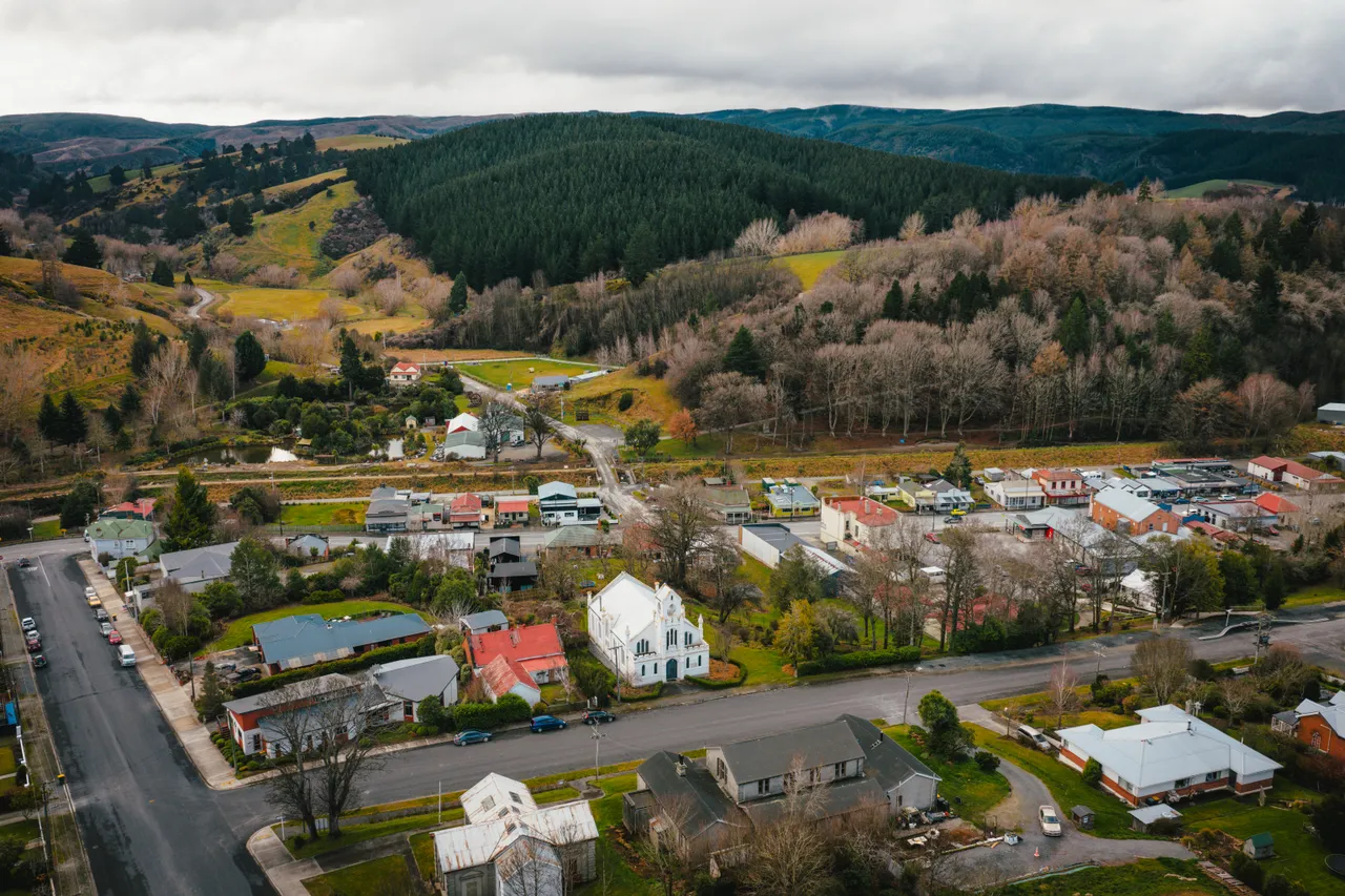 0825-Clutha-Lawrence-04