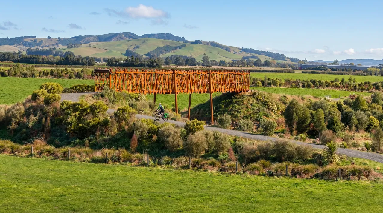 Clutha Gold Trail - Calder Stewart Bridges - Spring 2025 - credit Brook Sabin (5)