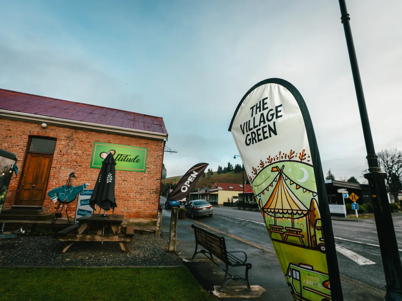 0825-Clutha-The-Village-Green-036