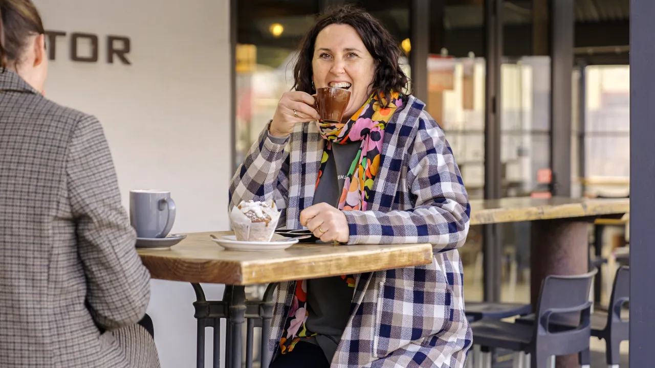 0624-Clutha-Prospector-Cafe-13