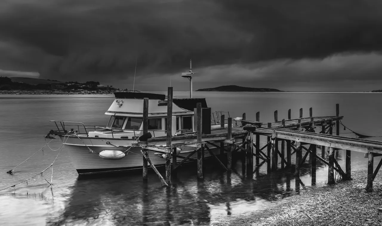Boat Taieri Mouth
