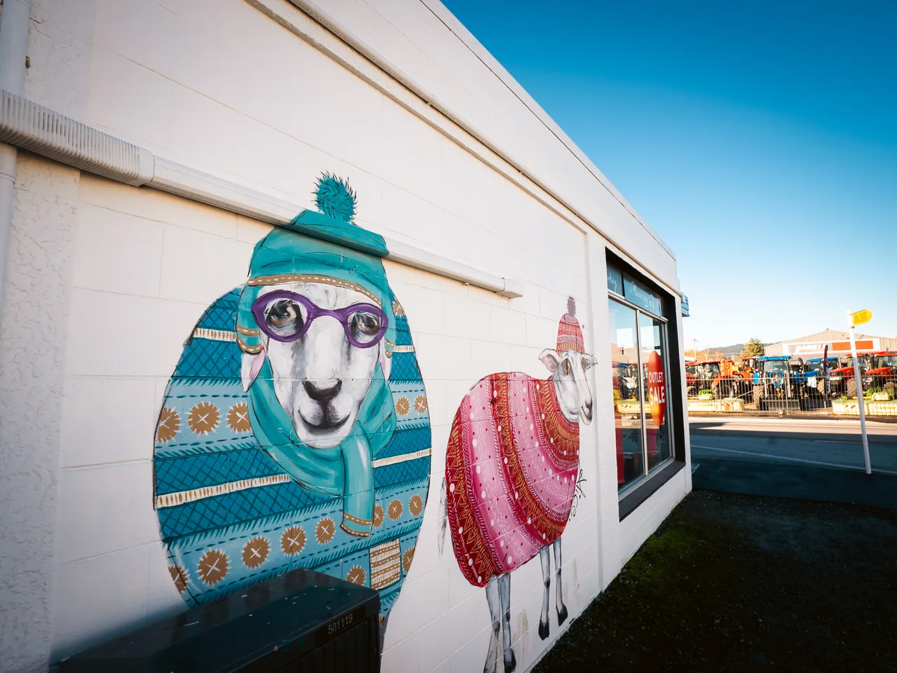 0825-Clutha-Alice-Murals-36