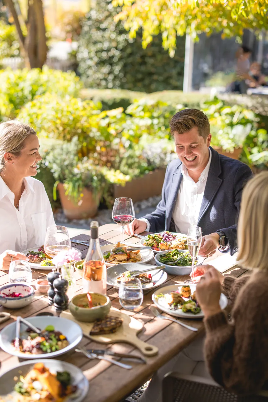 Mora Wines & Artisan Kitchen