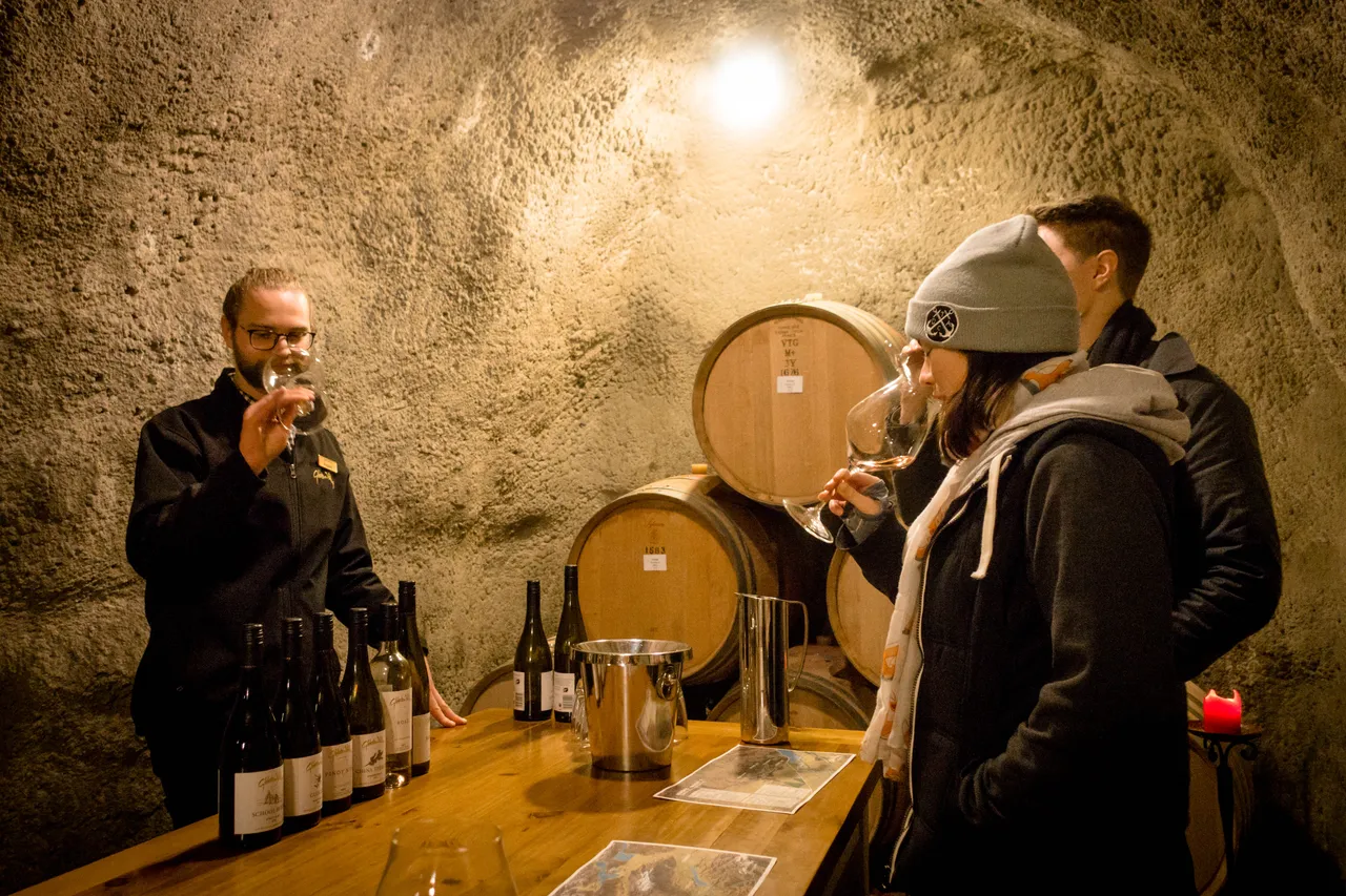 Gibbston Valley Winery - Wine Tasting in the Cave