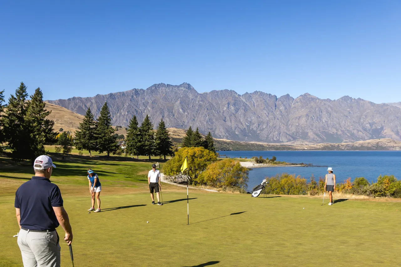 Queenstown Golf Club