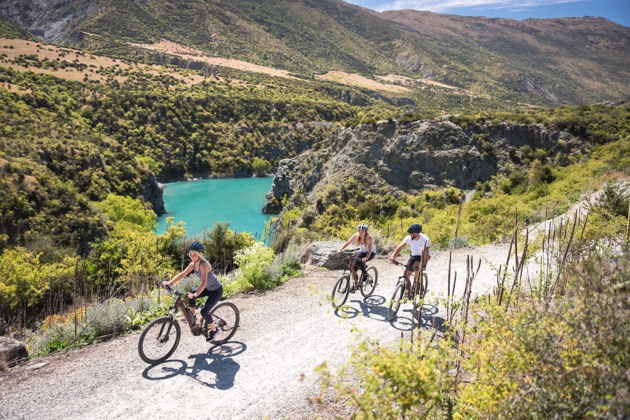 Biking Gibbston River Trail