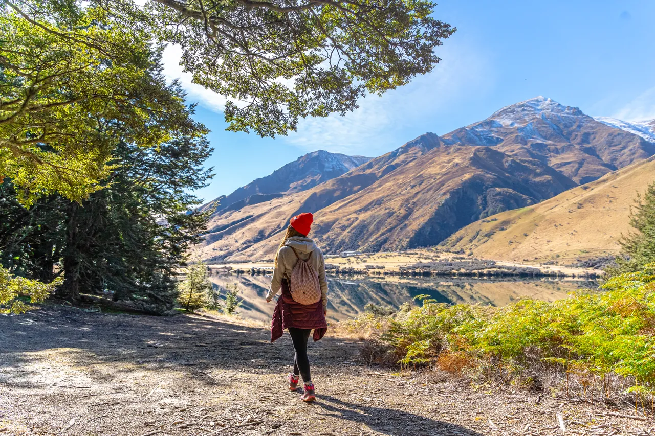 Moke Lake Spring Walk