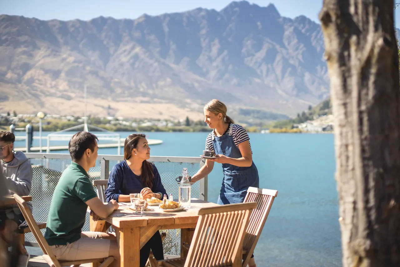 The Boat Shed Café