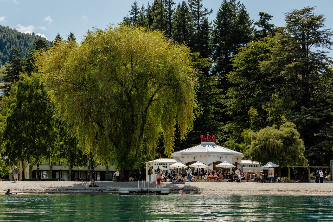 The Bathhouse, Queenstown Bay