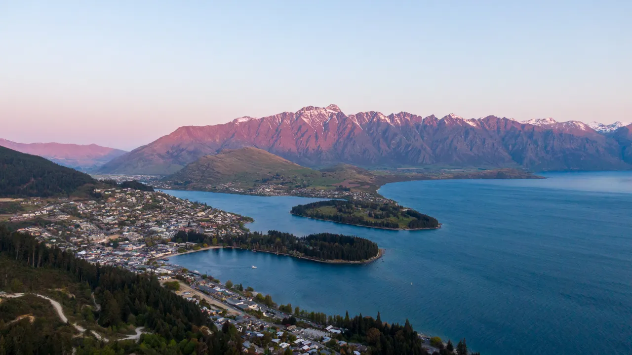 Queenstown Spring Destination Queenstown Image Library - Queenstown - Spring