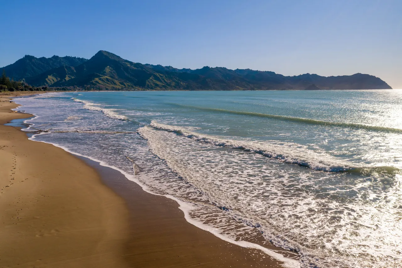 Tokomaru Bay