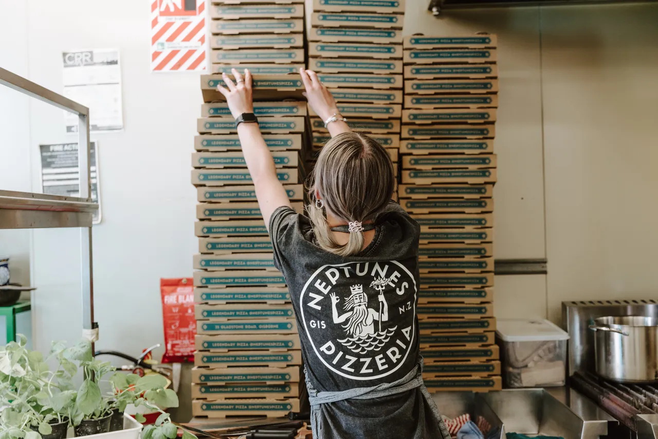Neptunes Pizzeria