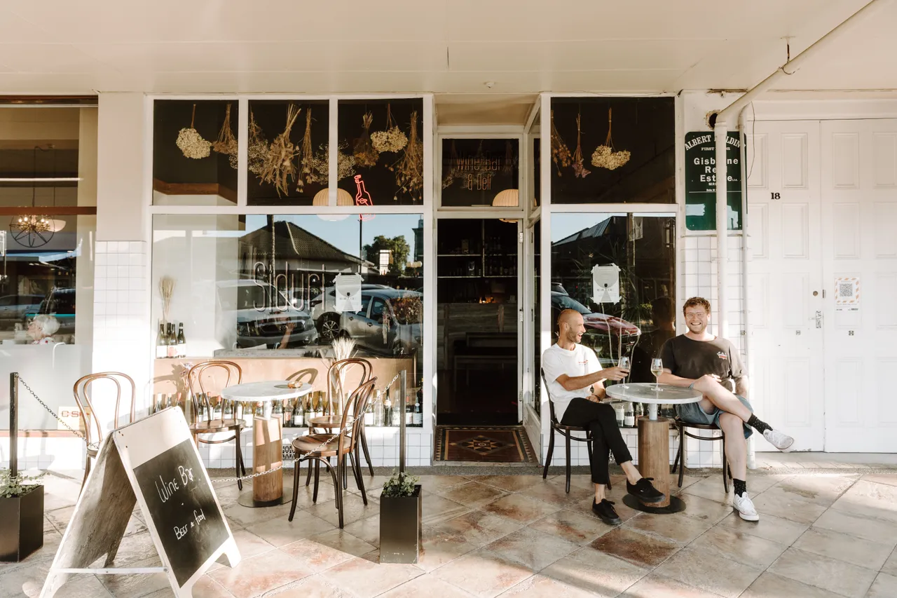 Siduri Wine Bar & Deli