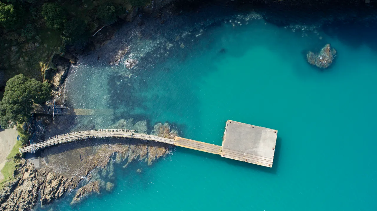 Wharekahika - Hicks Bay - Wharf