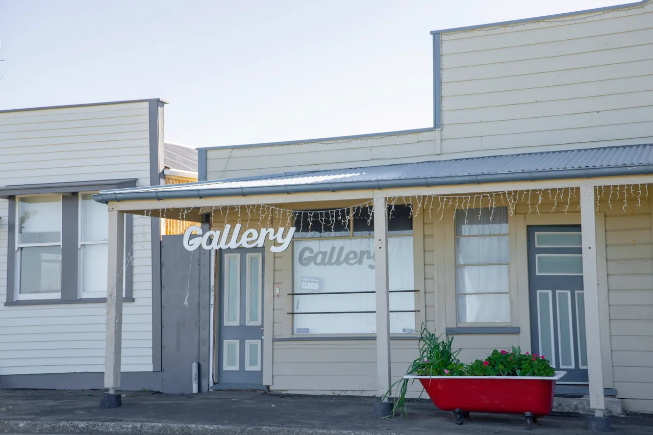 Tokomaru Bay - Gallery
