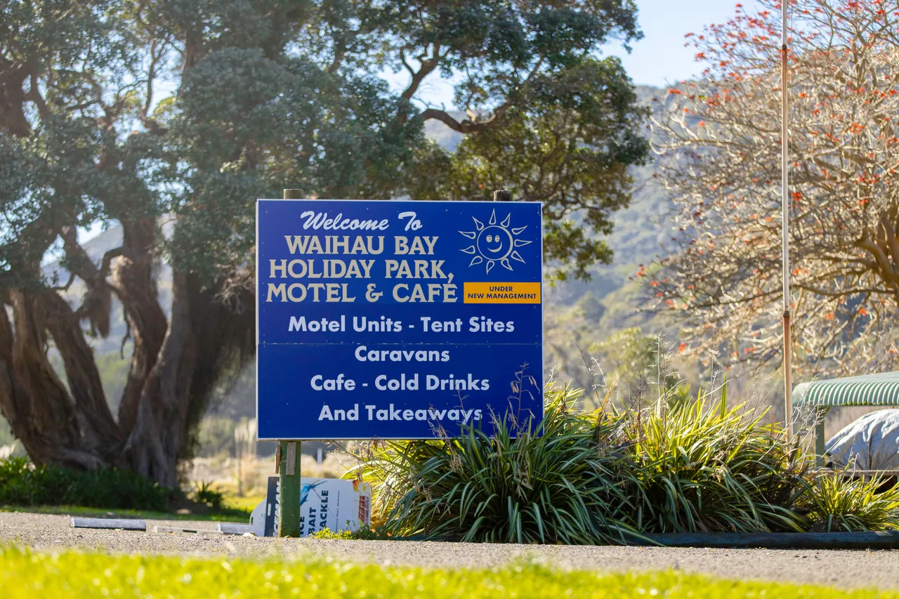 Waihau Bay Holiday Park