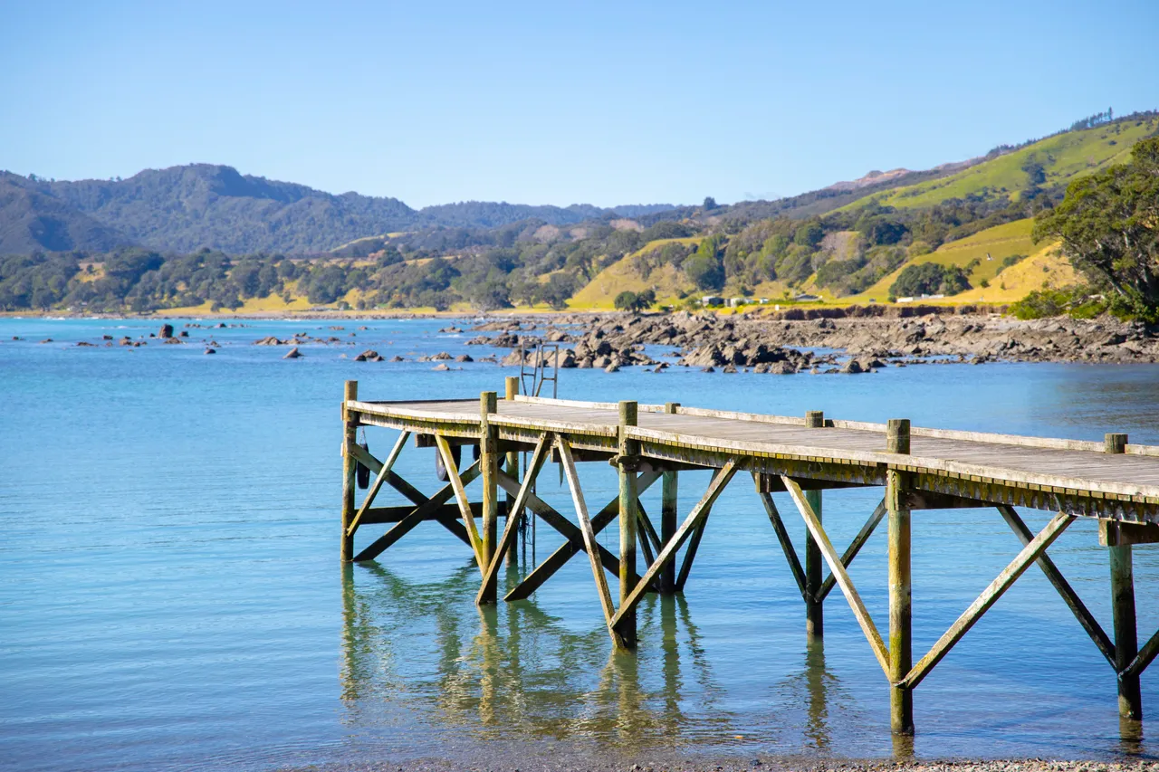 Waihau Bay