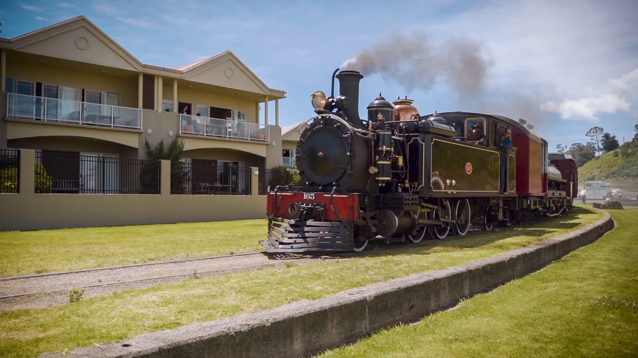 Wa165 Steam Train