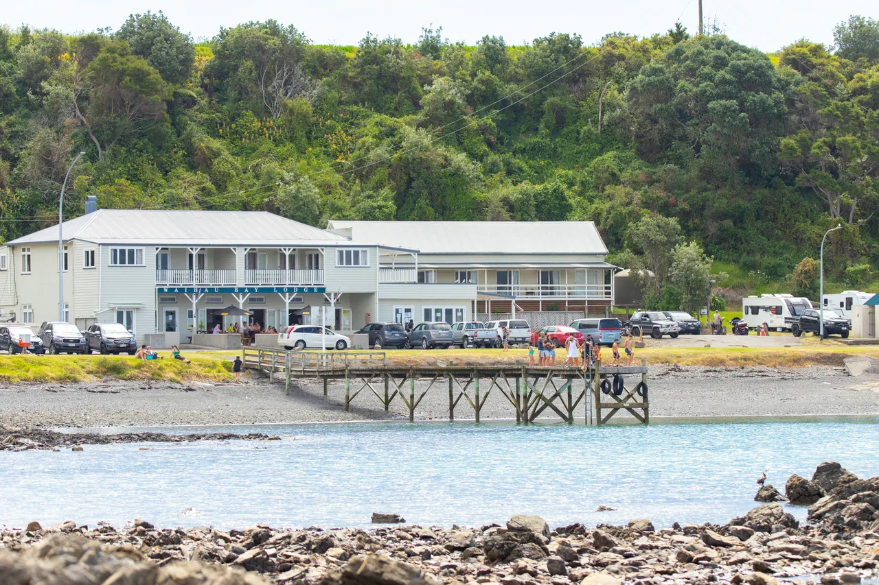Waihau Bay