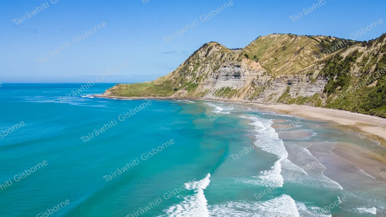 Kaiaua Bay