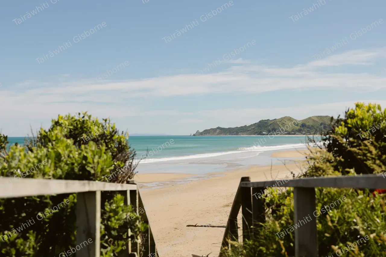 Wainui Beach