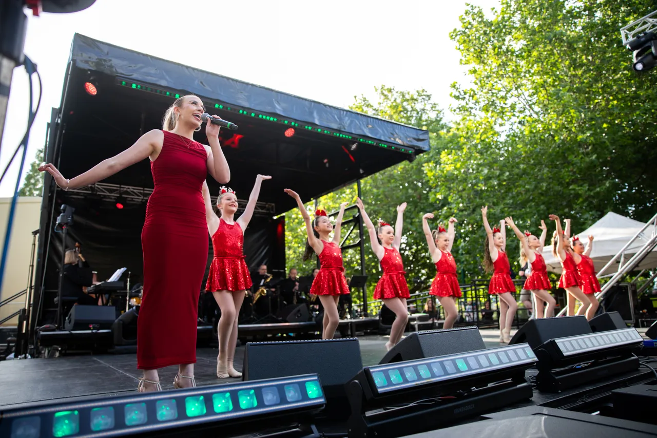 Carols by Candlelight  (22)