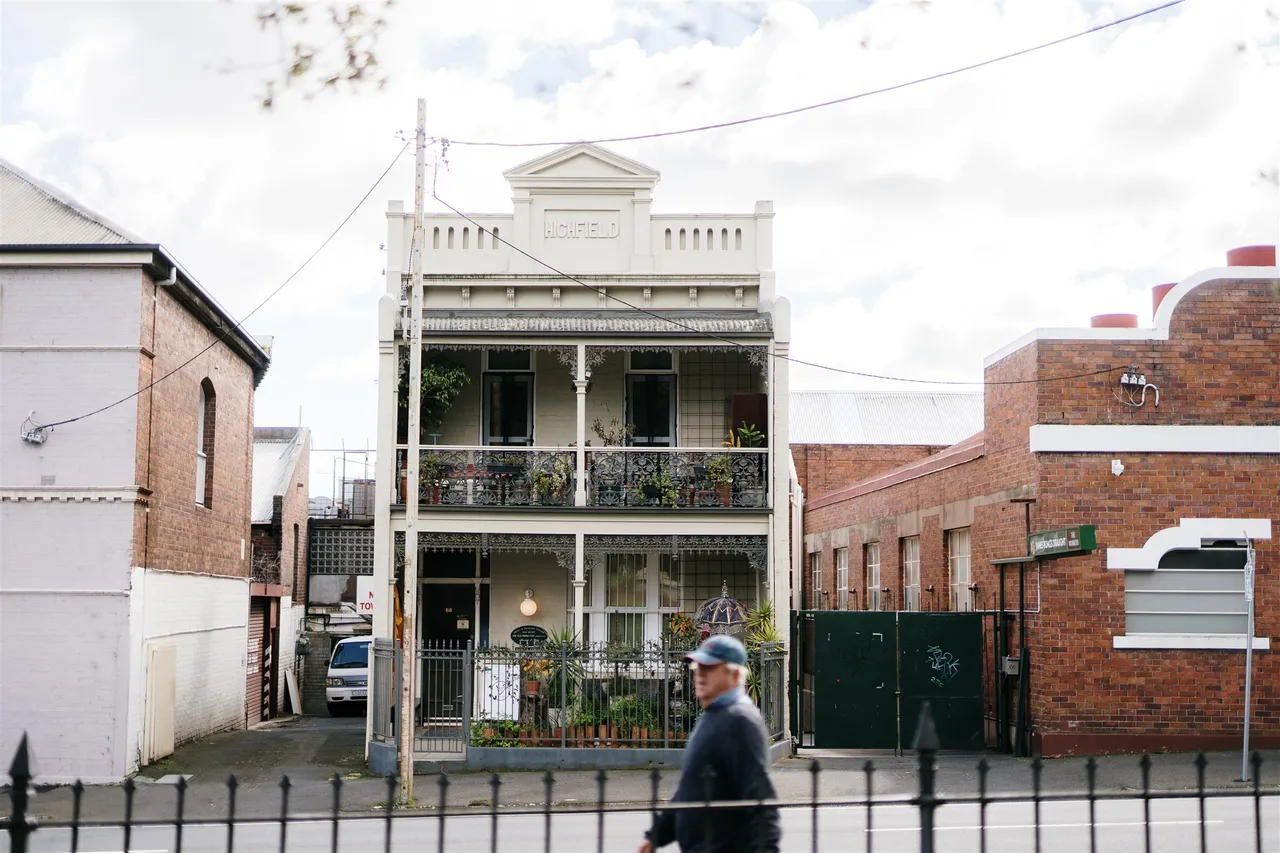 Architecture & Streetscapes  (36)