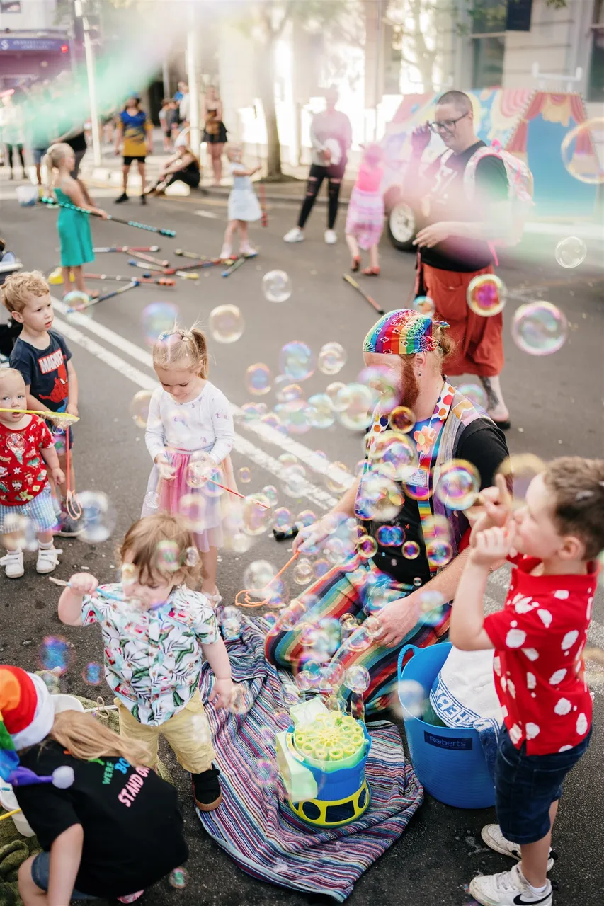 Festivals & Events (16)
