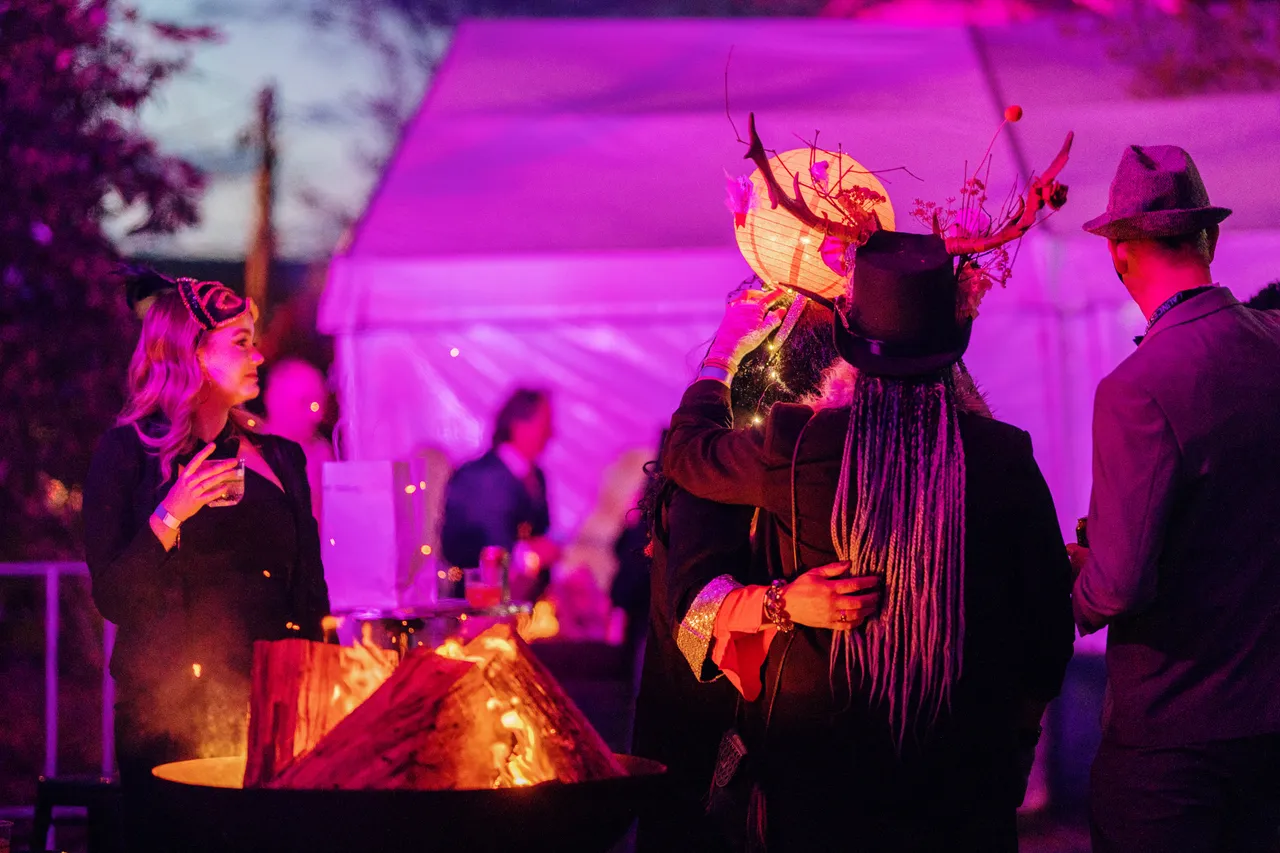Festivals & Events (40)