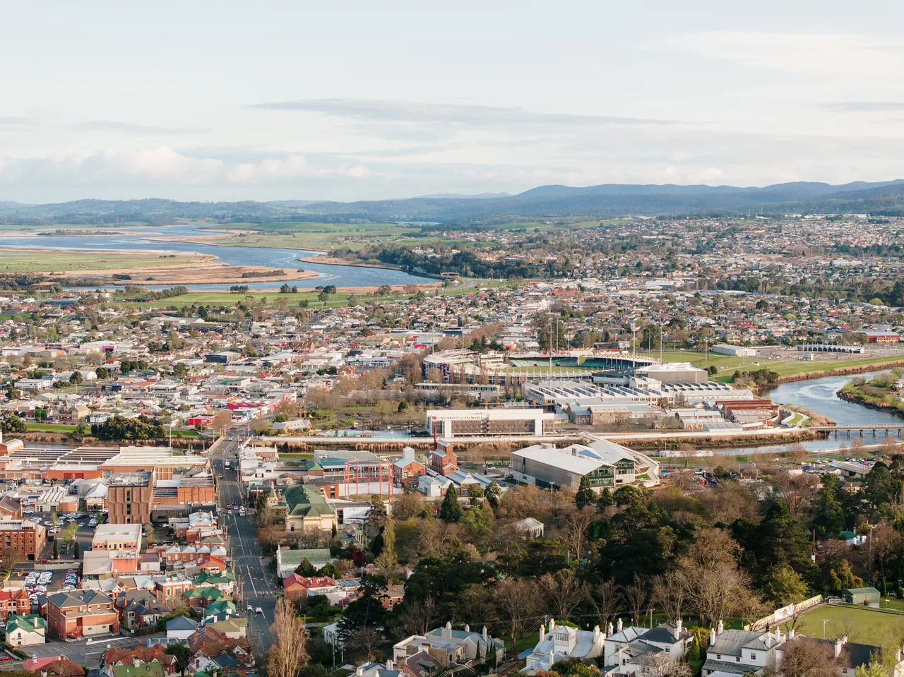 Launnie Aerial  (78)