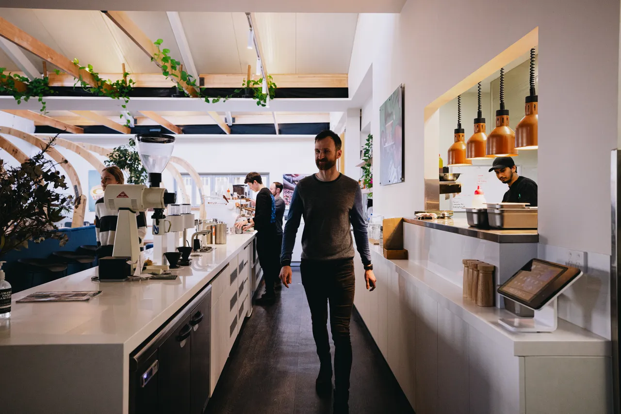 Cafe & Restuarant (43)