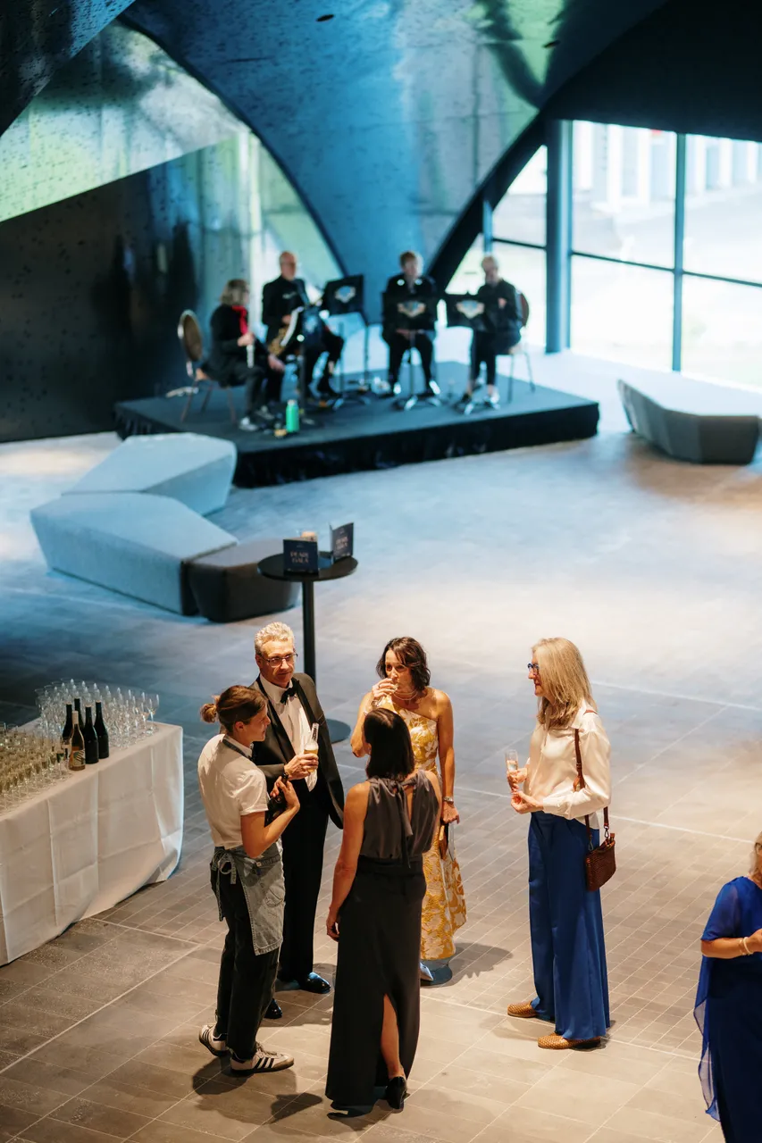 LCC - Cancer Council Pearl Gala - 2