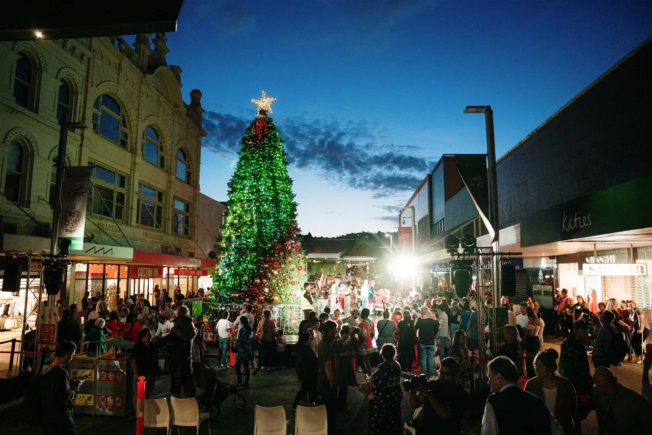 Festivals & Events (57)
