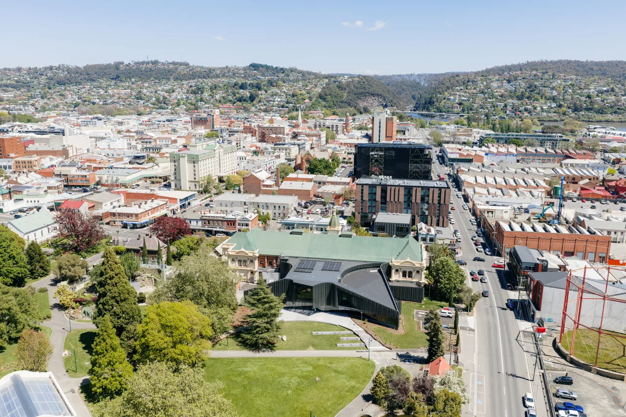 Launceston city (2)