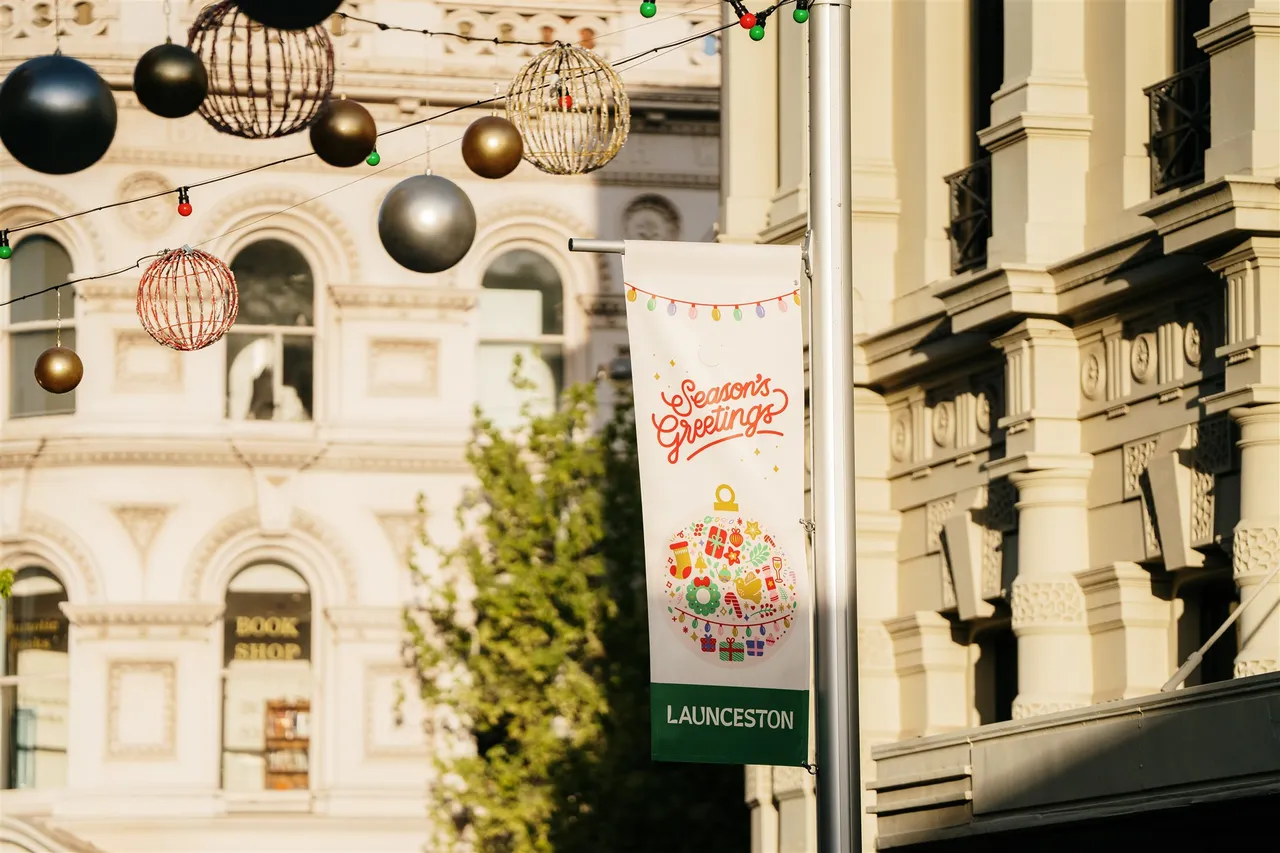 Festivals & Events (39)