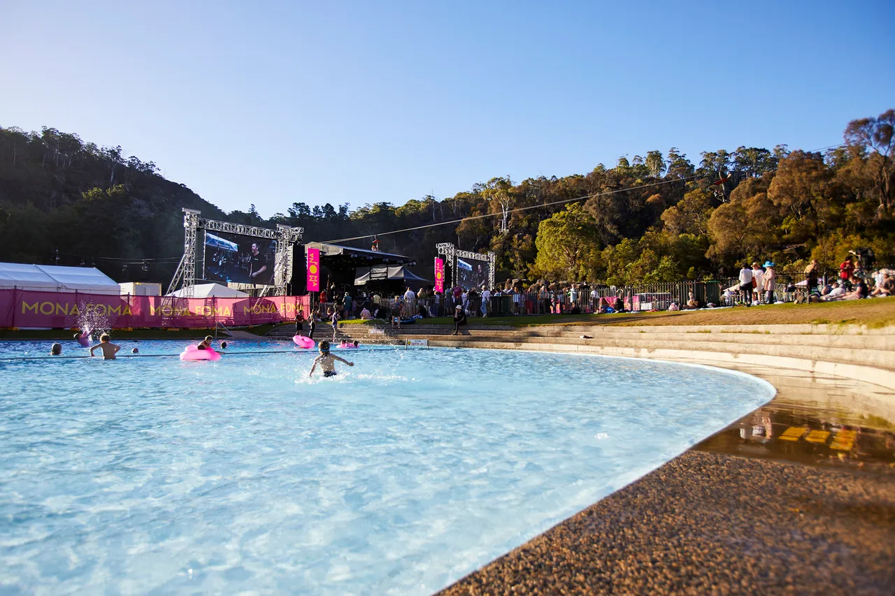 Festivals and Events  (20)