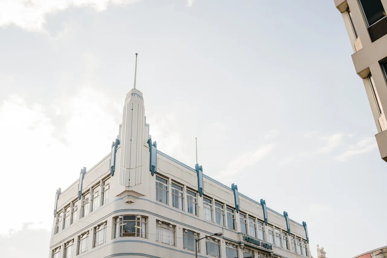 Architecture & Streetscapes  (10)