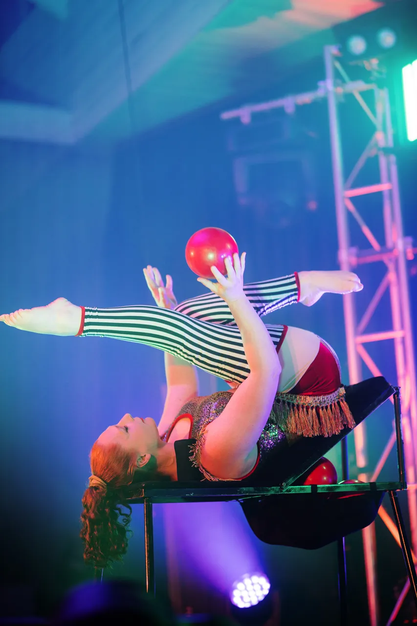 Festivals & Events (37)